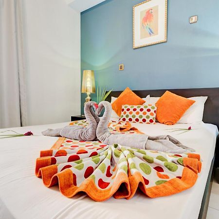 Pereybere Apartment With Breakfast And Private Balcony Pereybere Beach Exteriér fotografie