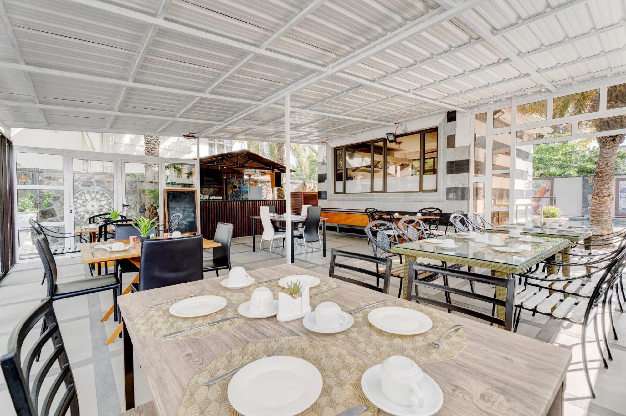 Pereybere Apartment With Breakfast And Private Balcony Pereybere Beach Exteriér fotografie